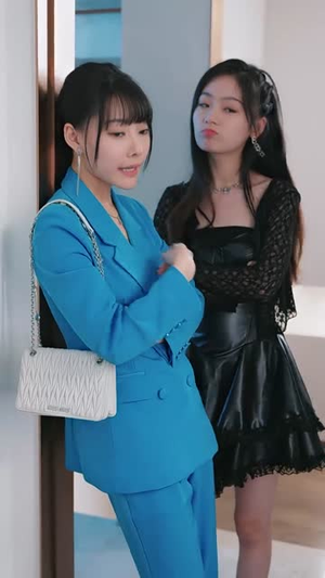 咬红唇(99集) 咬红唇(99集)在线看到短剧大结局