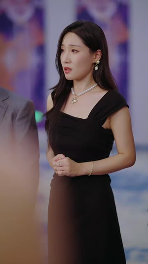 我的破烂老公有亿点马甲(70集) 我的破烂老公有亿点马甲(70集)在线观看全集免费短剧