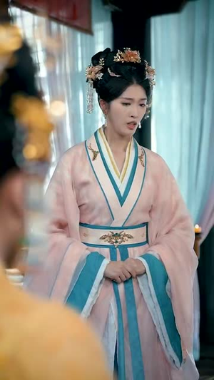 满朝文武吃大瓜公主崽崽被团宠(80集) 满朝文武吃大瓜公主崽崽被团宠(80集)每日短剧分享更新