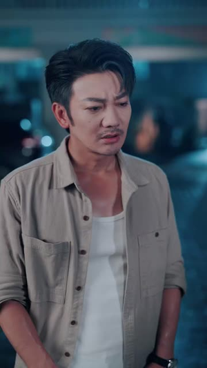 我爸用我身体开挂了(64集) 我爸用我身体开挂了(64集)精彩短剧看全集