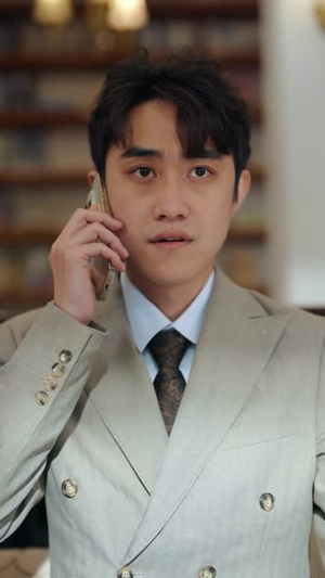 叛出家门,觉醒无限逆袭系统(72集) 叛出家门,觉醒无限逆袭系统(72集)在线观看短剧完整版