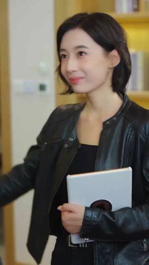 玉石之王我的透视能捡漏（80集）省钱短剧免费看个够