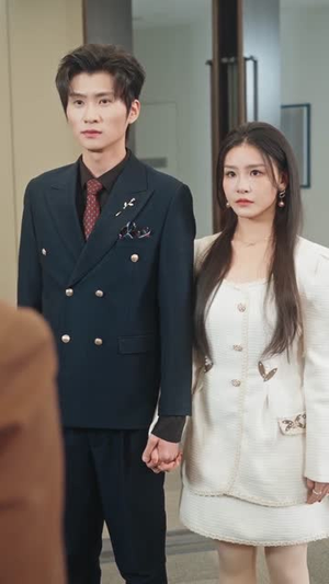 我靠摆摊南天门,走上人生巅峰(68集) 我靠摆摊南天门,走上人生巅峰(68集)火爆短剧正在热播