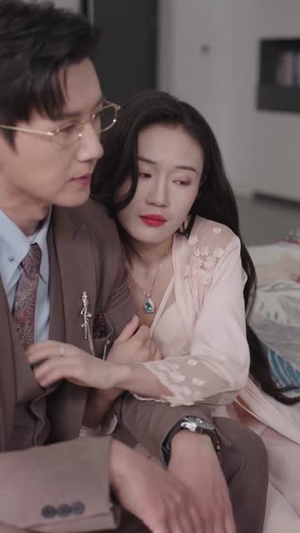 抱歉，我是你靠山的靠山（80集）热播短剧免费看