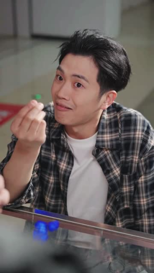 东北大集之我乃少东家（54集）短剧抢先看途经你的盛放