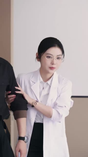 少主不慌，姐姐来撑腰（81集）热门短剧来袭精彩抢先看