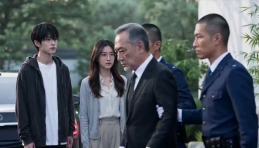 假意相伴，扮演临时恋人（30集）女帝短剧免费看全集